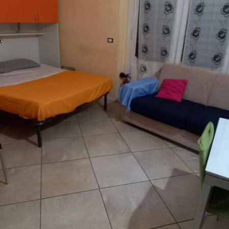 Monolocale Soana Apartment Turin Ngoại thất bức ảnh