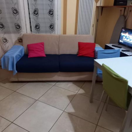 Monolocale Soana Apartment Turin Ngoại thất bức ảnh
