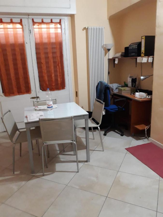 Monolocale Soana Apartment Turin Ngoại thất bức ảnh